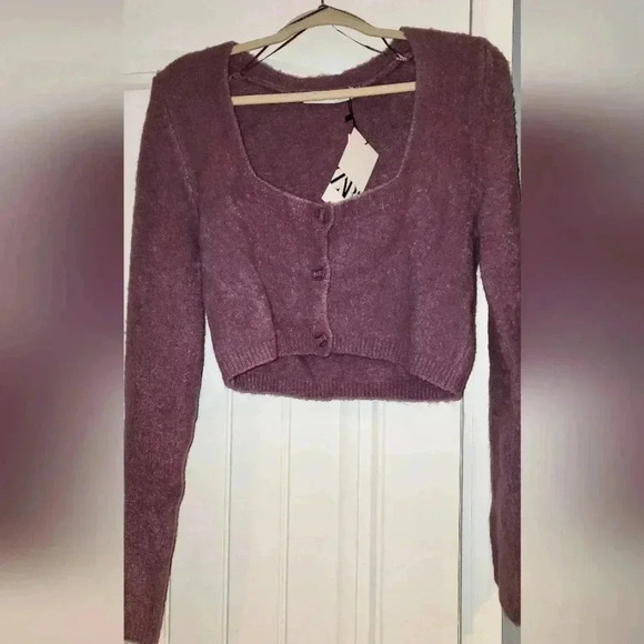 NWT Zara Purple Cropped Cardigan Size Medium - Picture 1 of 4